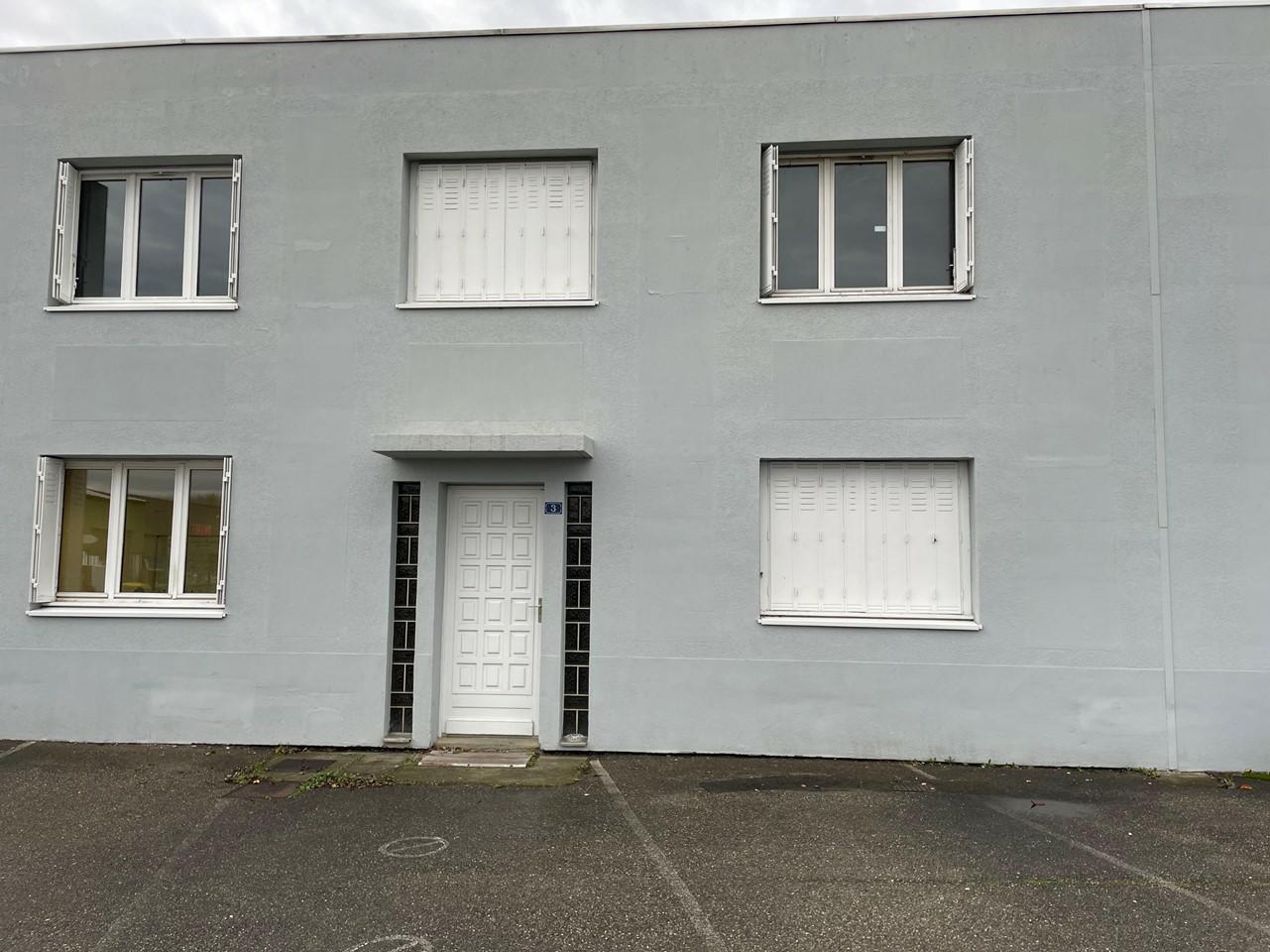 Local d'activité Saint-Symphorien-d'Ozon 305m² Location local d'activité Saint-Symphorien-d'Ozon Rhône OLACT2308110 2